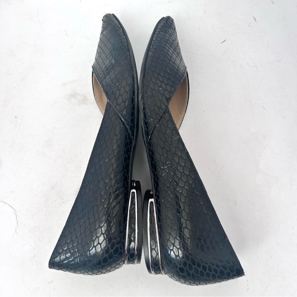 Naturalizer Havana Flat Size 7.5 Snakeskin Embossed Leather Pointed Toe Black - Picture 9 of 12